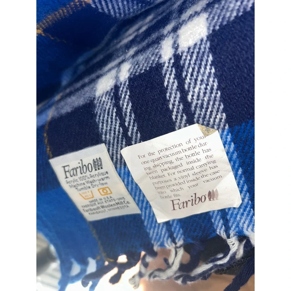 Vintage '60s Fairbo Plaid Acrylic Stadium Blanket Blue, White and‎ Gold